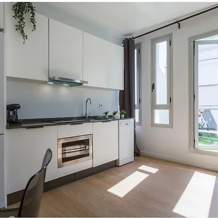 Atico Moderno Apartment