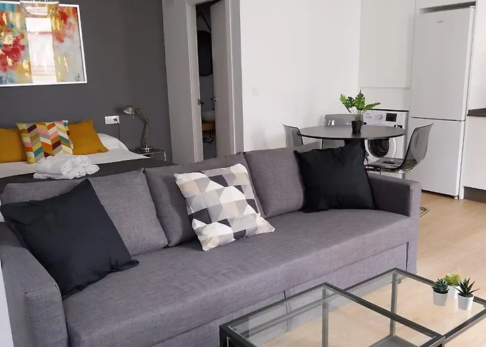 Atico Edificio Rianal Lägenhet *